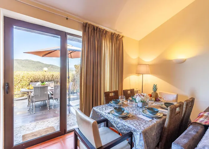 Martins - Minho's Guest *